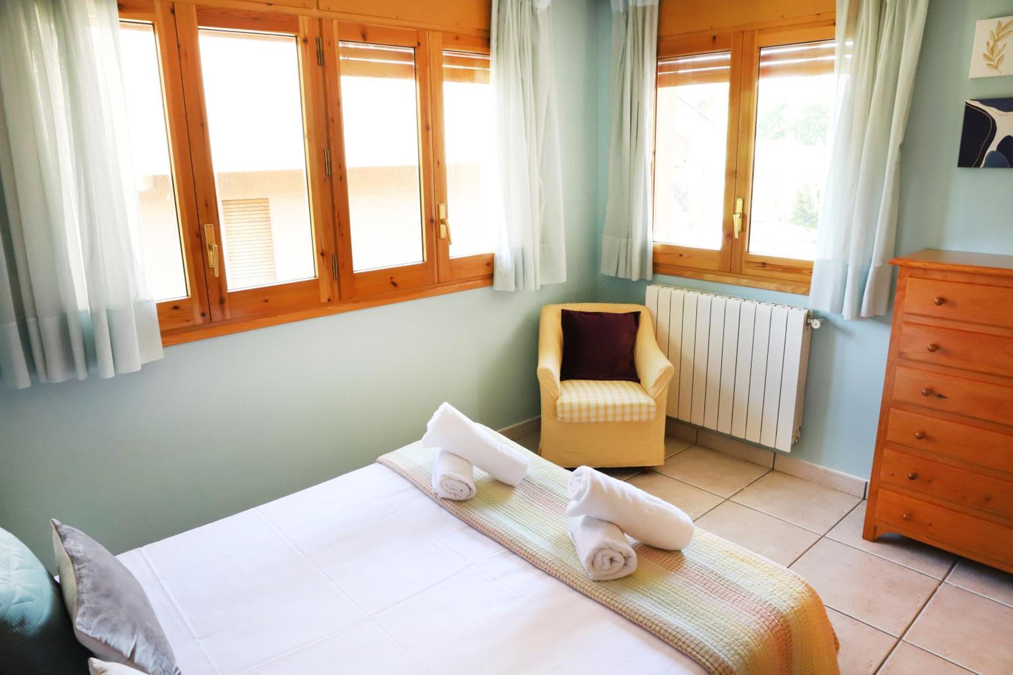 Villa San Lure Хака Екстер'єр фото