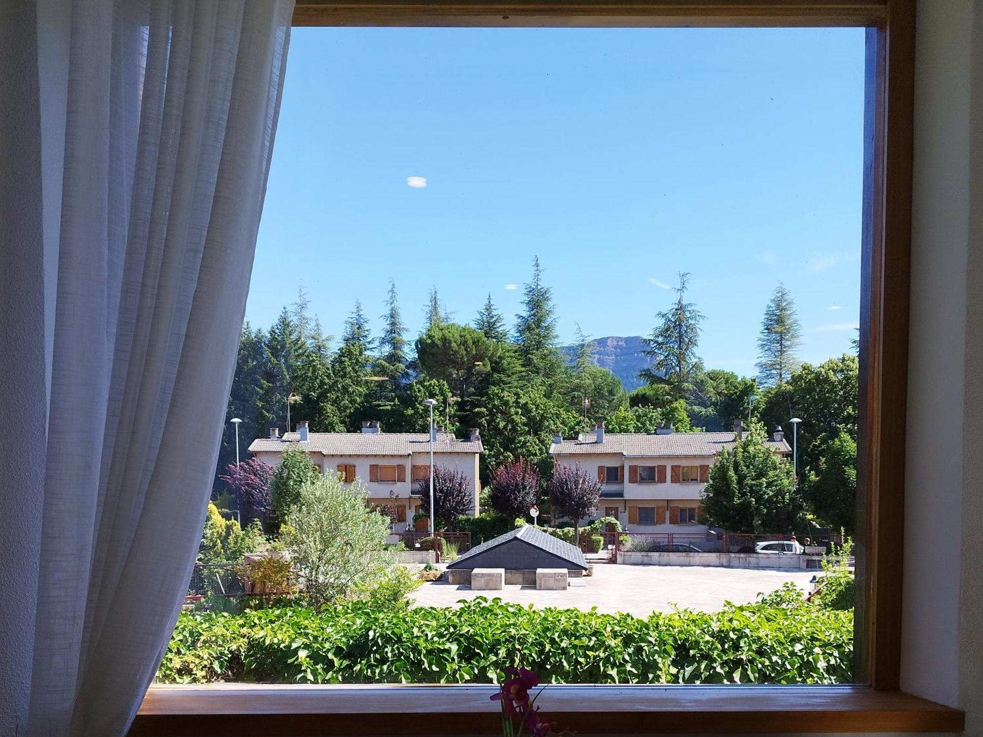 Villa San Lure Хака Екстер'єр фото
